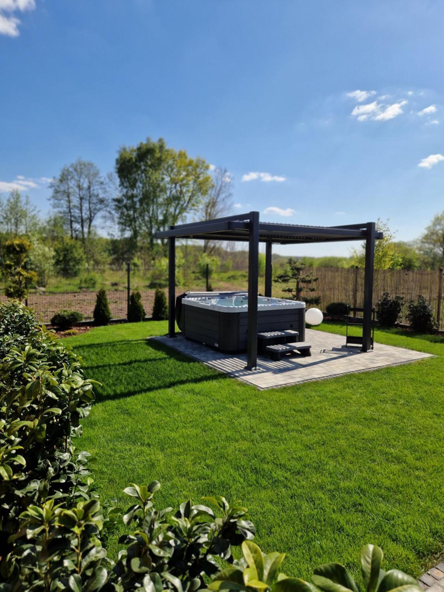 Odnova - Holiday Home With Spa Bobolin Zewnętrze zdjęcie
